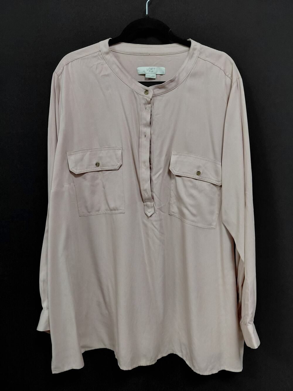 LOFT PLUS Rayon Blouse Beige Solid Woven Plus Long Sleeve Women Size 22
